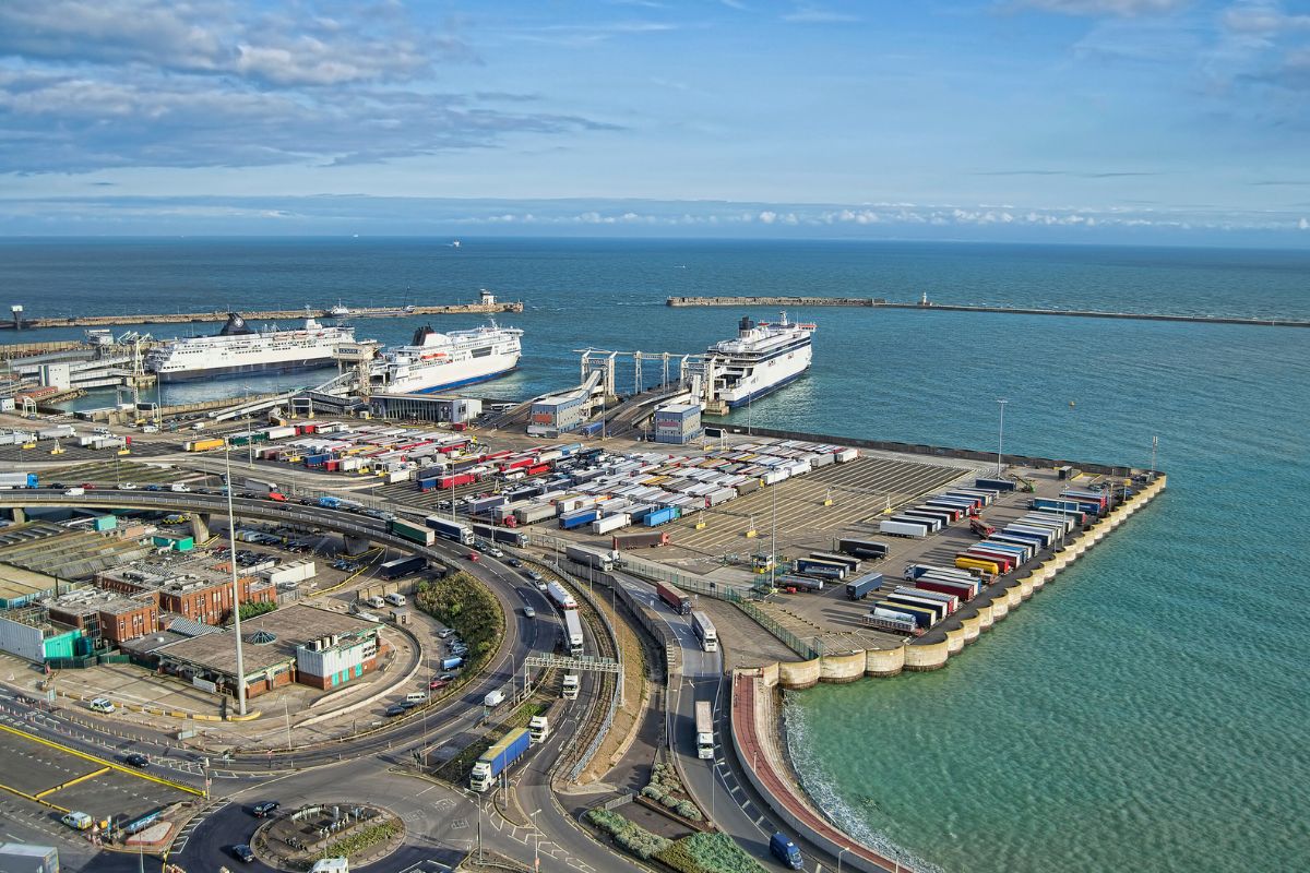 Port Dover for no-fly cruises from the UK