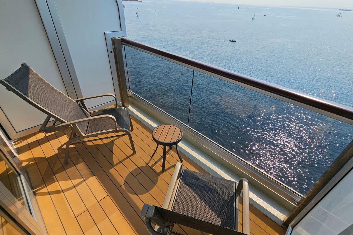 Balcony room on Queen Elizabeth cruise ship