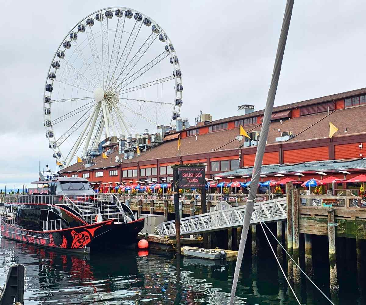 Cruise Port of Seattle in the USA - Waterfront